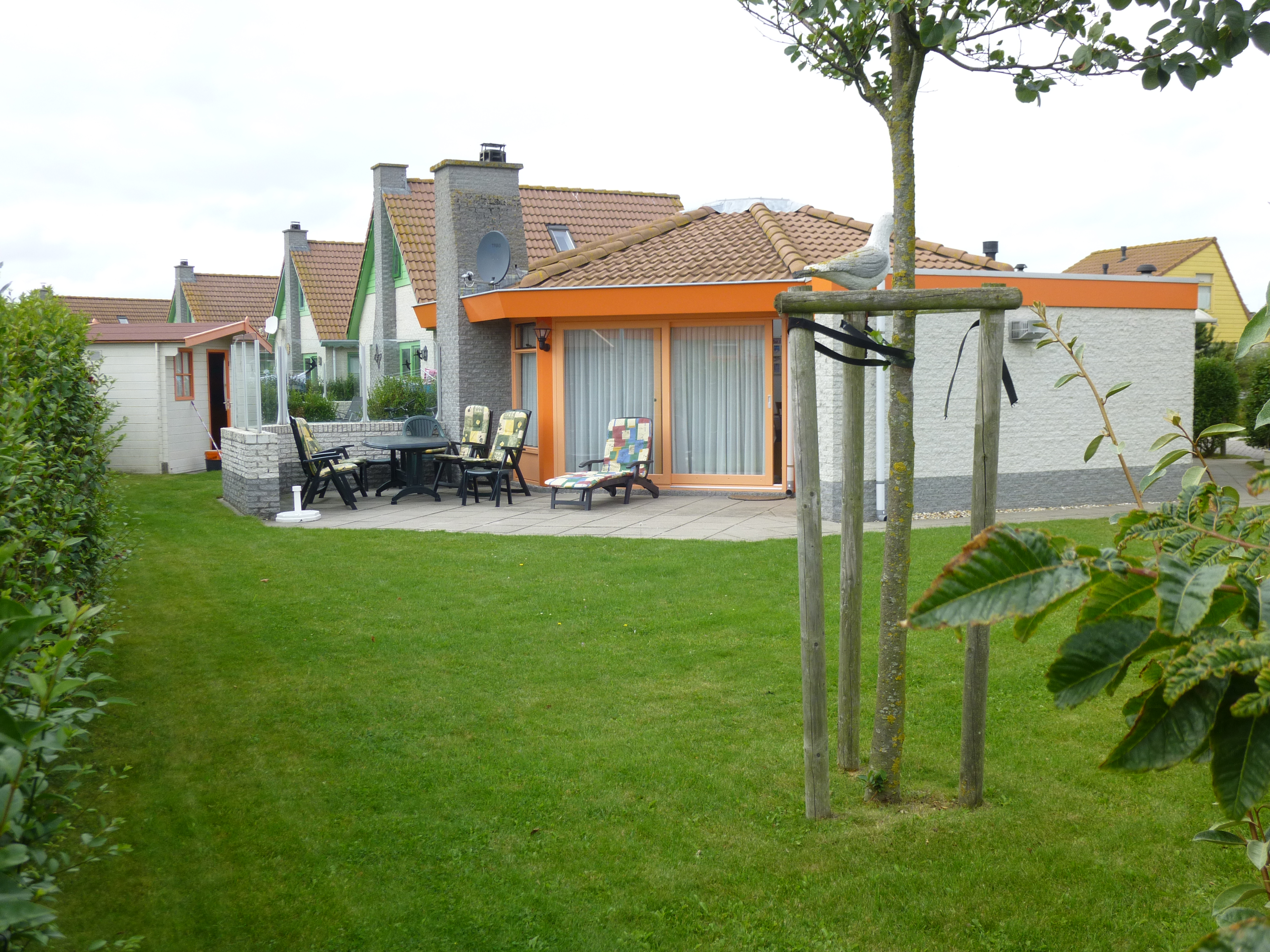 4 Erw. \ 2 Kinder – ferienbungalow-Nordsee.de